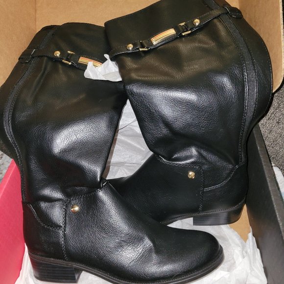 famous footwear tommy hilfiger boots